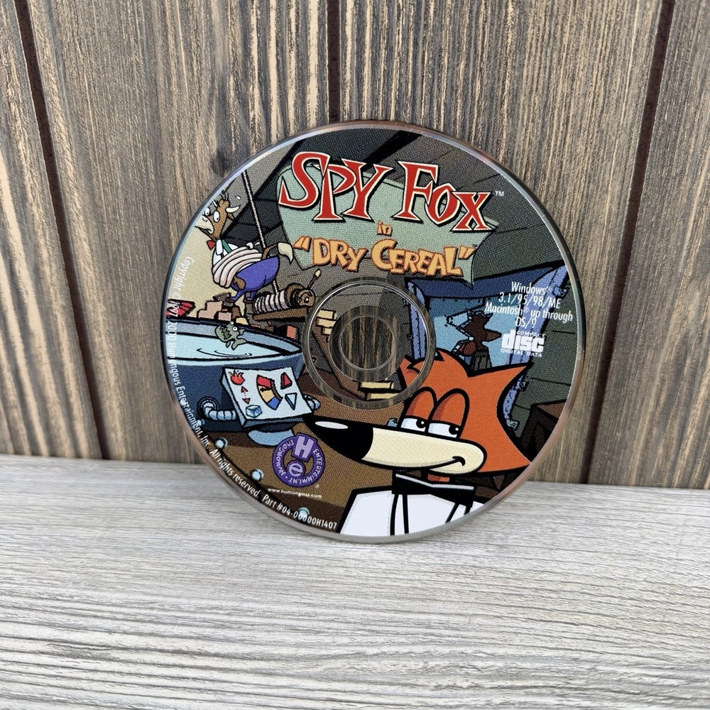 Spy Fox in Dry Cereal 1997 PC Adventure Game CD Humongous Entertainment
